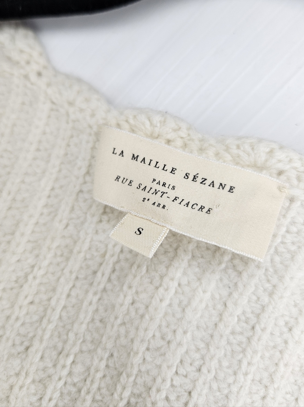 Sézane Manon Jumper Sweater Size S V-Neck Knit Parisian Chic Cozy Pullover. - Picture 5 of 5